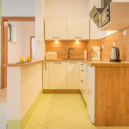 Apartment Parkowa Polana Myweek *