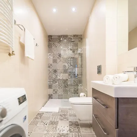 Parkowa Polana Myweek Polanica-Zdrój