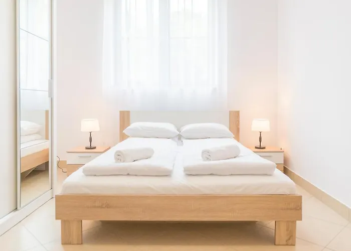 Parkowa Polana Myweek Polanica-Zdroj