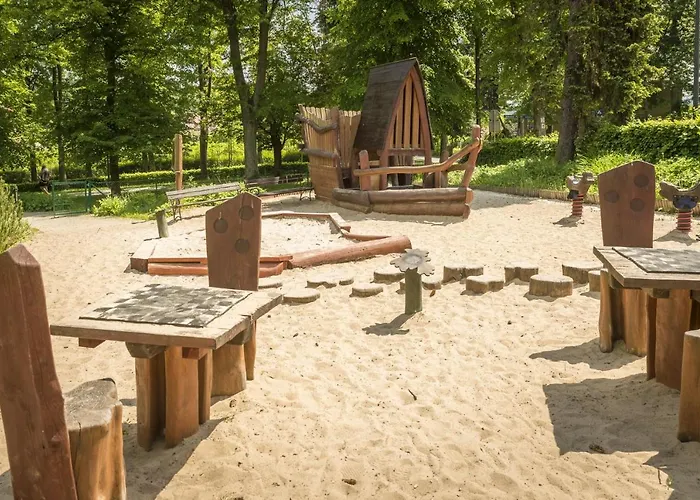 Parkowa Polana Myweek * Polanica-Zdroj