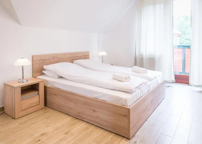 Apartment Parkowa Polana Myweek *